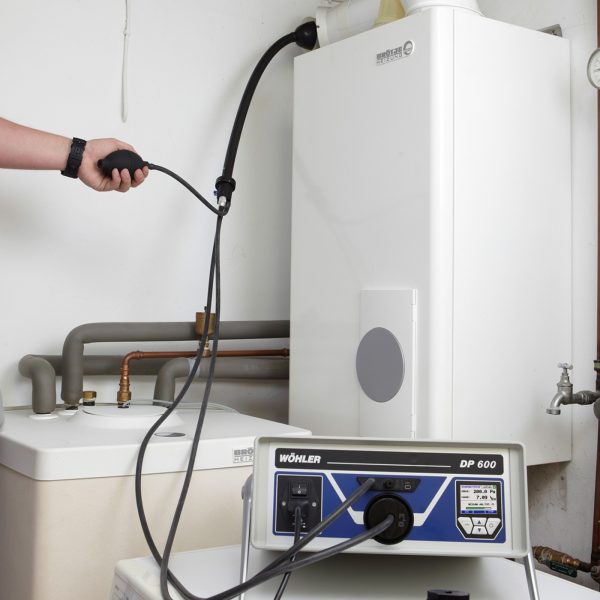 Wöhler DP 600 Tester Protoka, za ispitivanje nepropusnosti dimnjaka i ostalih dimovodnih sustava i za 4/8 Pa-test